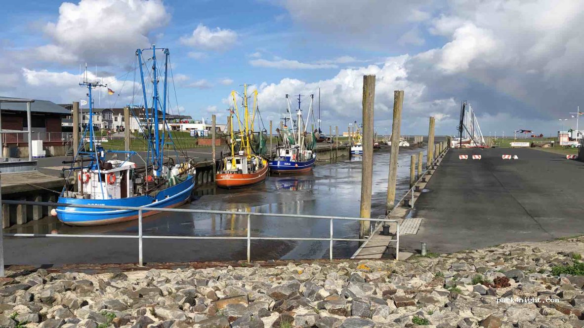 Wohnmobilhafen am Deich — foto 2