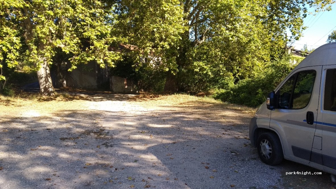 (34190) Brissac - La Papeterie — foto