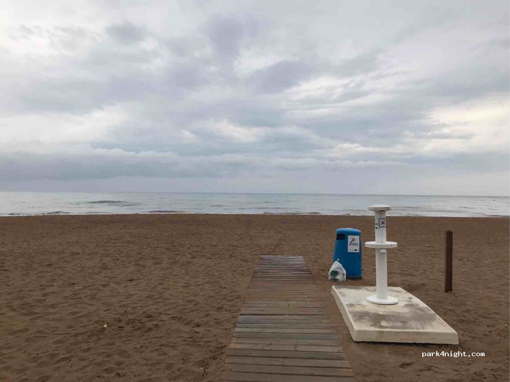 (03700) Dénia - 2 Carrer Llac Sant Martí — foto 2