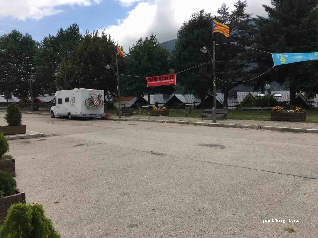 (17535) Planoles - 2 Avinguda Andreu Ylla — foto 3