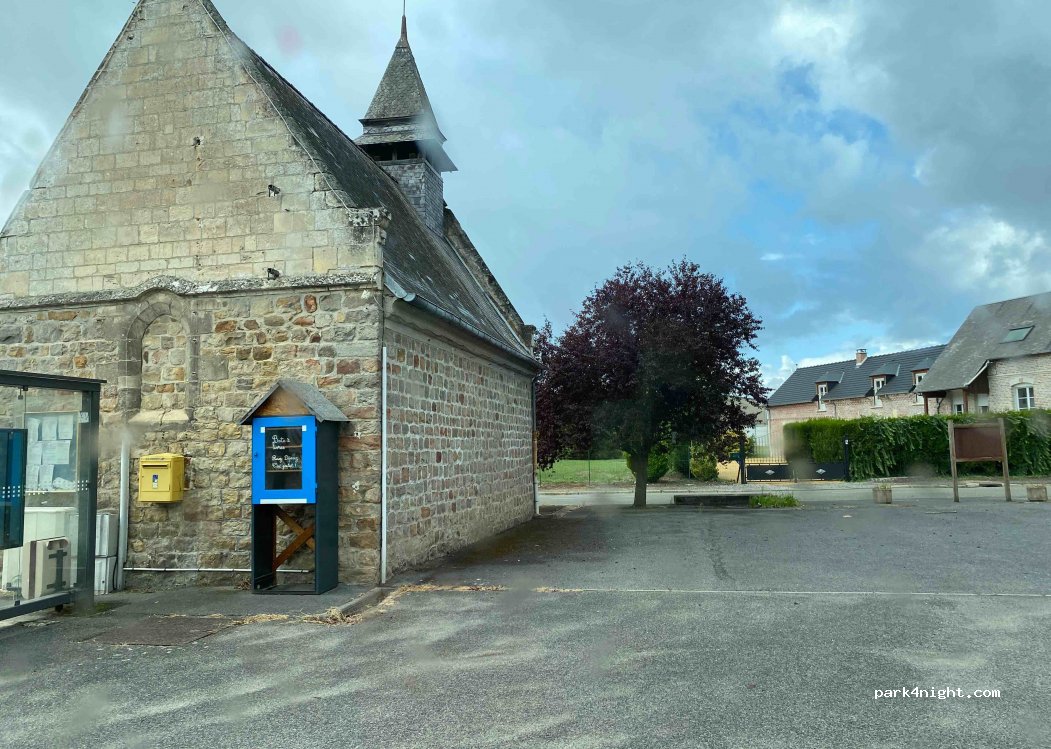 (02300) Marest-Dampcourt - 2 Rue de Blérancourt — foto