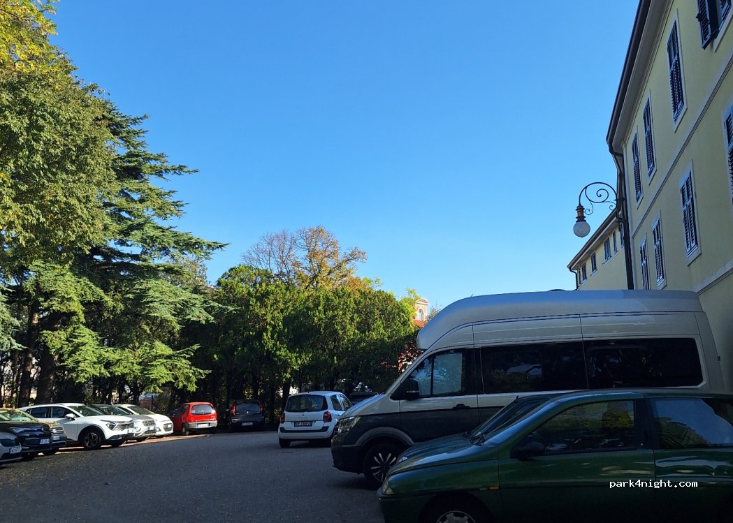 (34131) Trieste - 4 Via Tommaso Grossi — foto 4
