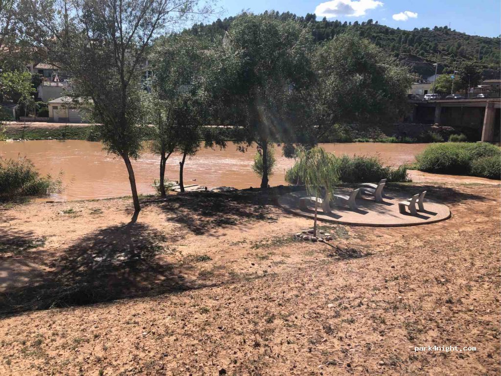 (08650) Sallent - 49 Carrer Santa Cristina — foto 2