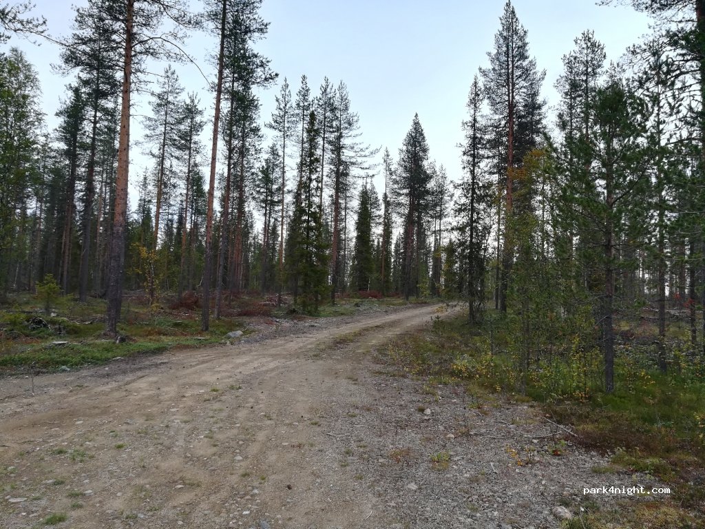 ()  - Unnamed Road — foto 3