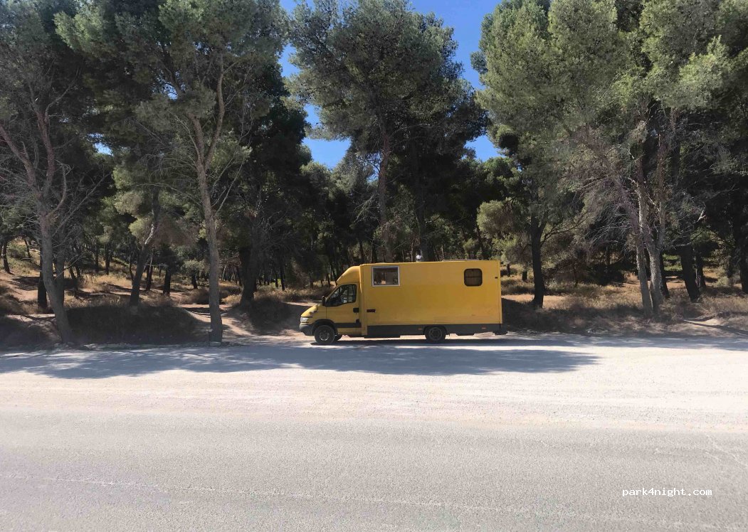 (13220) Châteauneuf-les-Martigues - Ancienne Route de Martigues — foto 3