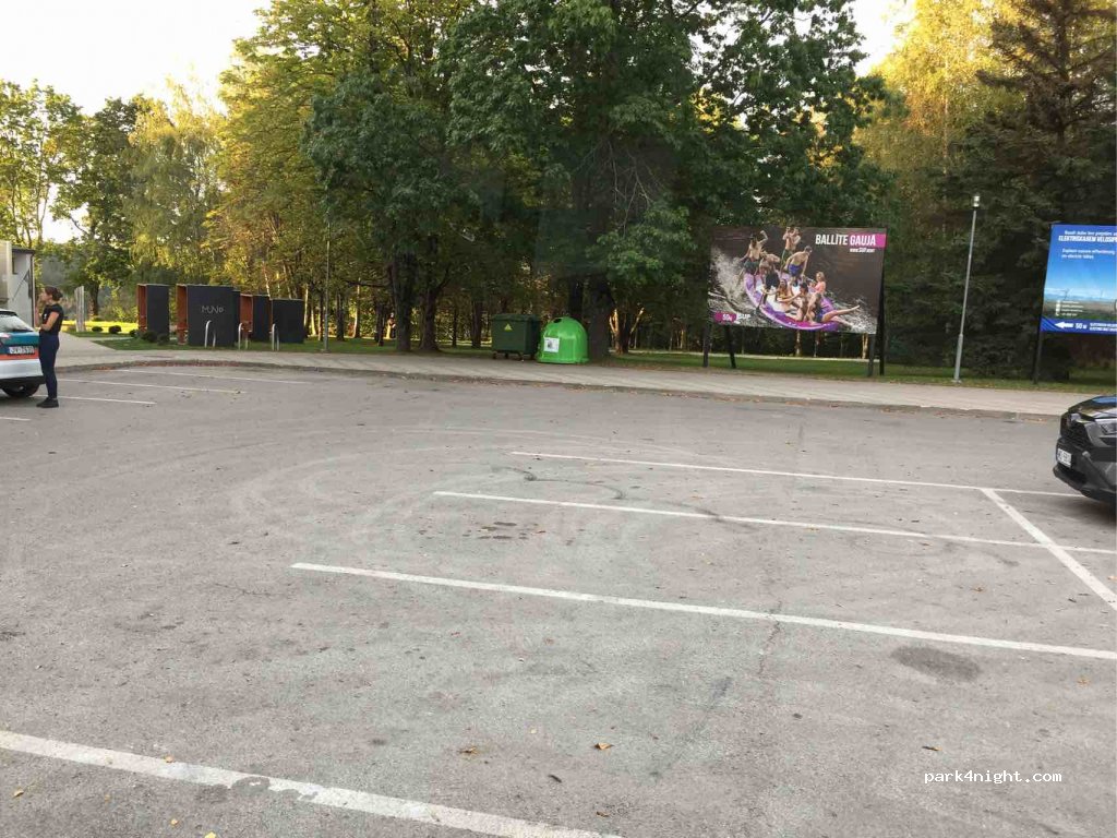 (2150) Sigulda - 14 Jāņa Poruka iela — foto