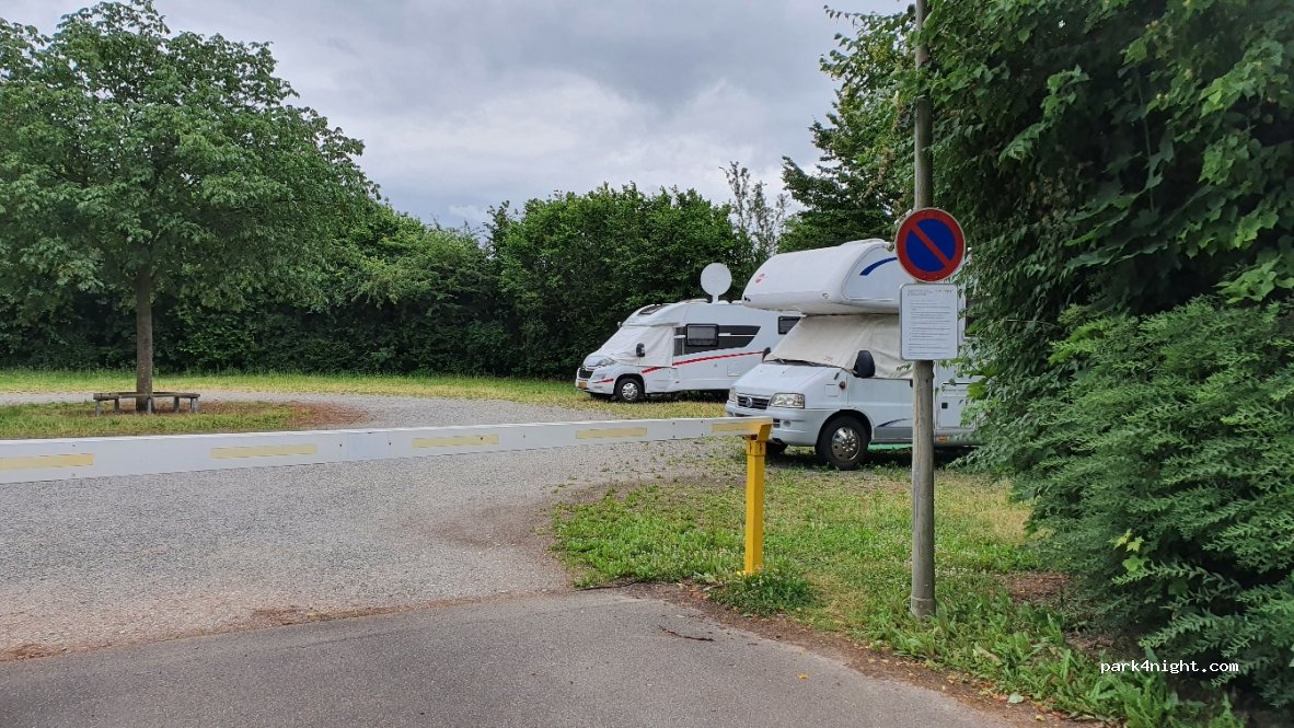 Wohnmobilstellplatz am Grenzland-Ring-Bad — foto