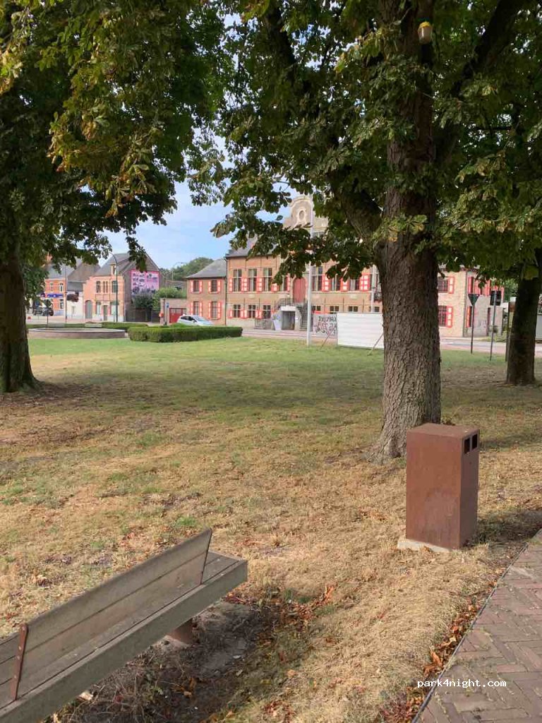 (9970) Kaprijke - 3 Plein — foto 3