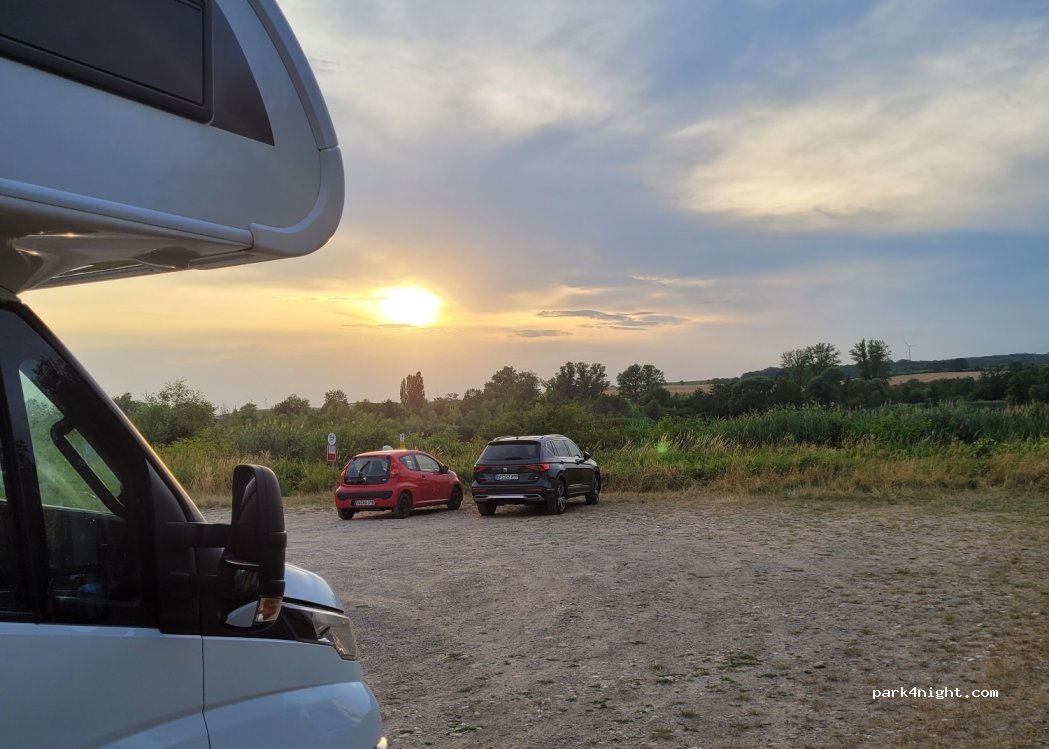(97531) Theres - Unnamed Road — foto 3