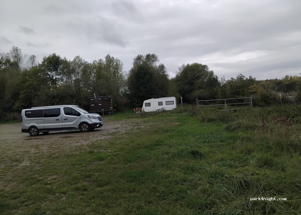 (97531) Theres - Unnamed Road — foto 5