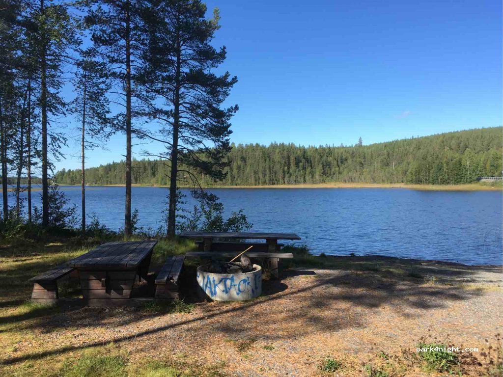 (936 91) Bastunäs - — foto