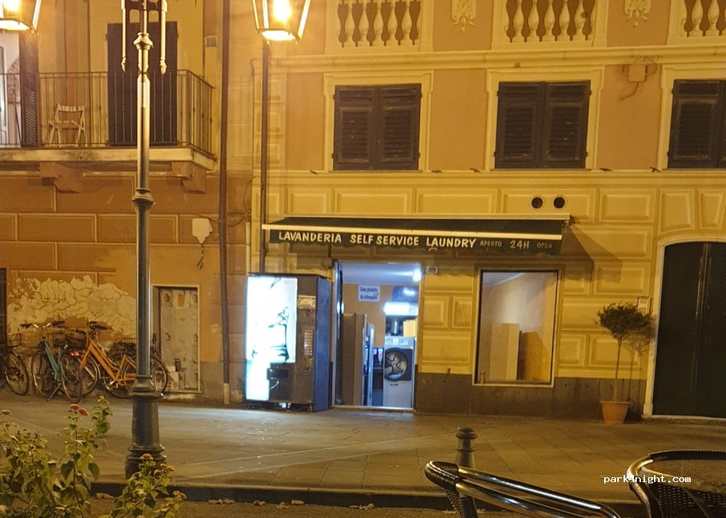 (19015) Levanto - 33 Piazza Staglieno — foto 3