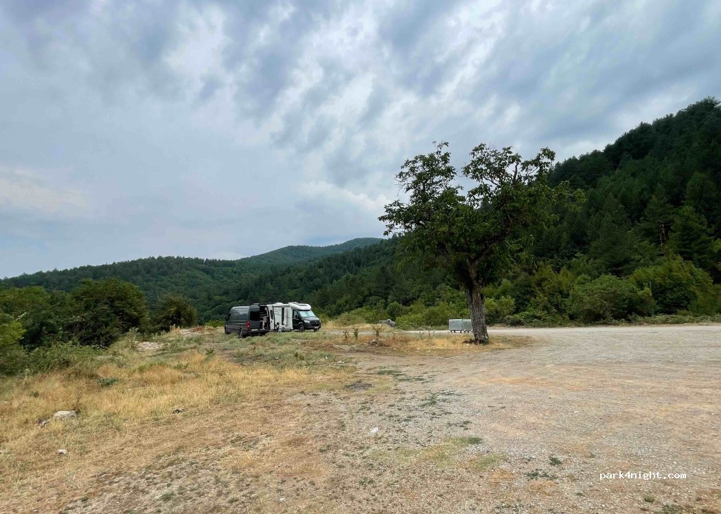 (78000) Bulak - Mencilis Mağara Sokak — foto 3