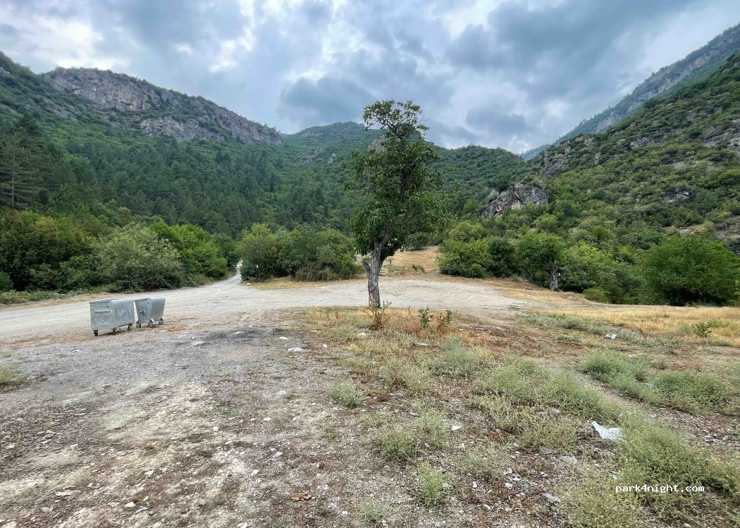 (78000) Bulak - Mencilis Mağara Sokak — foto 4