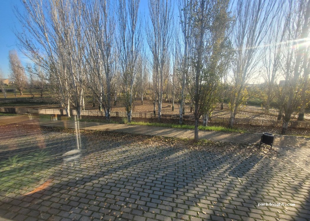 (08820) El Prat de Llobregat - 24 Ronda de Llevant — foto