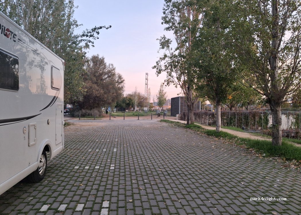 (08820) El Prat de Llobregat - 24 Ronda de Llevant — foto 3