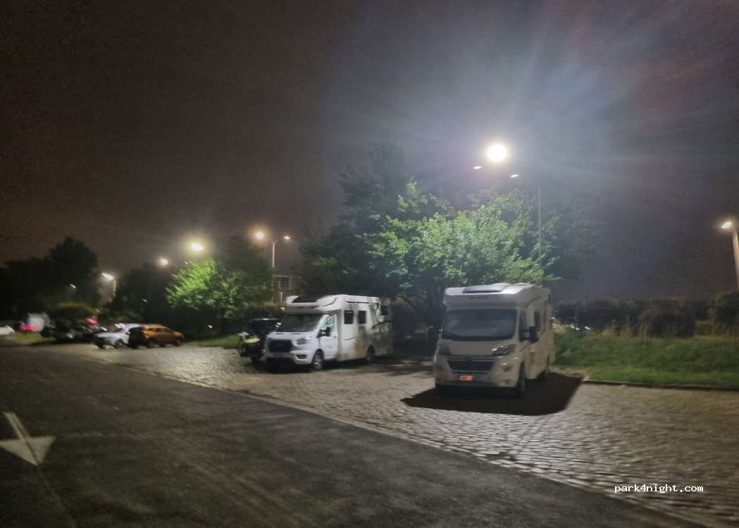 () Warsaw - Wybrzeże Gdańskie — foto 2