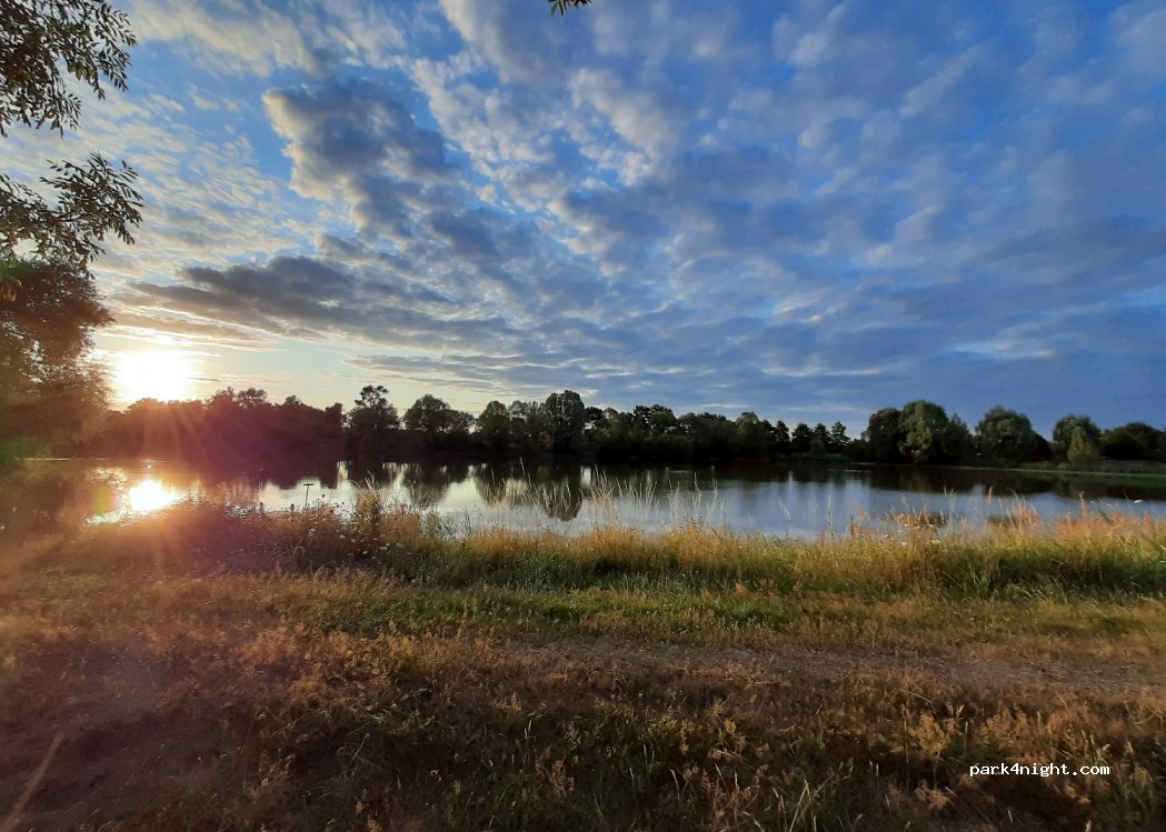 () Montreuil-sur-Loir - — foto 2
