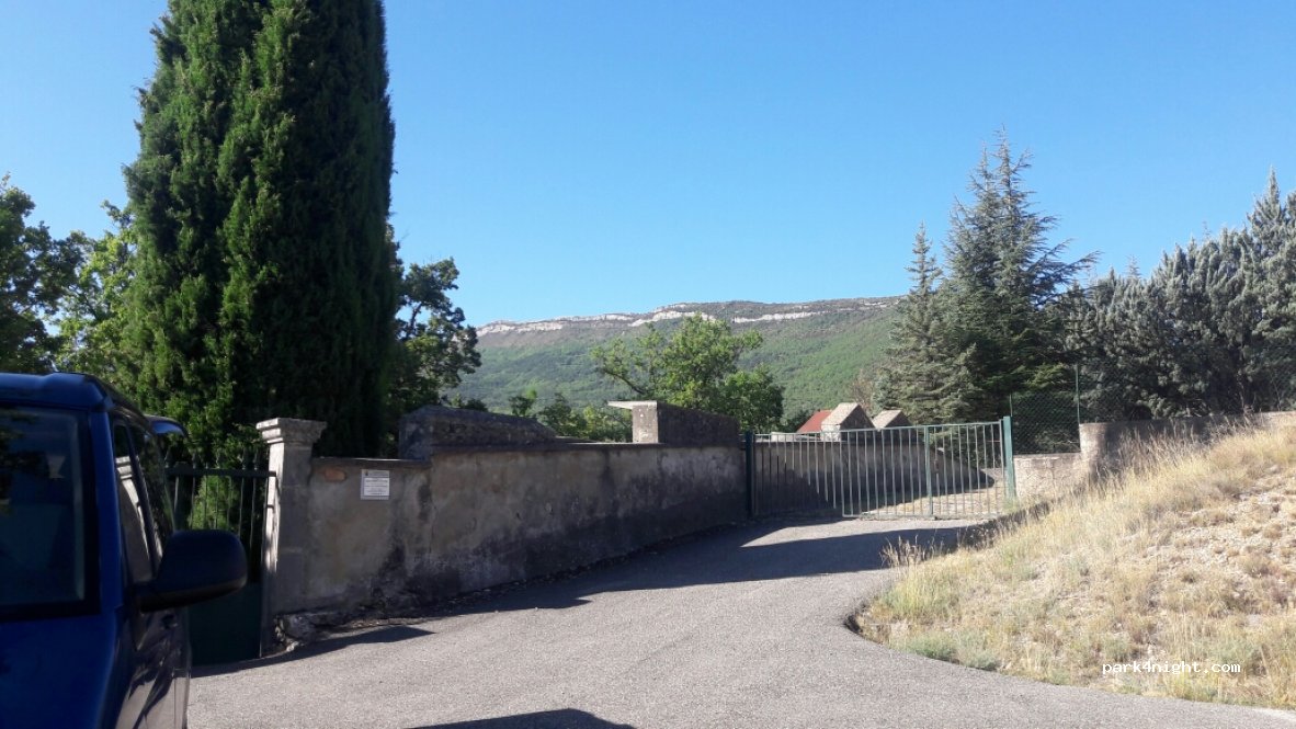 (05300) Châteauneuf-de-Chabre - D124 — foto 2
