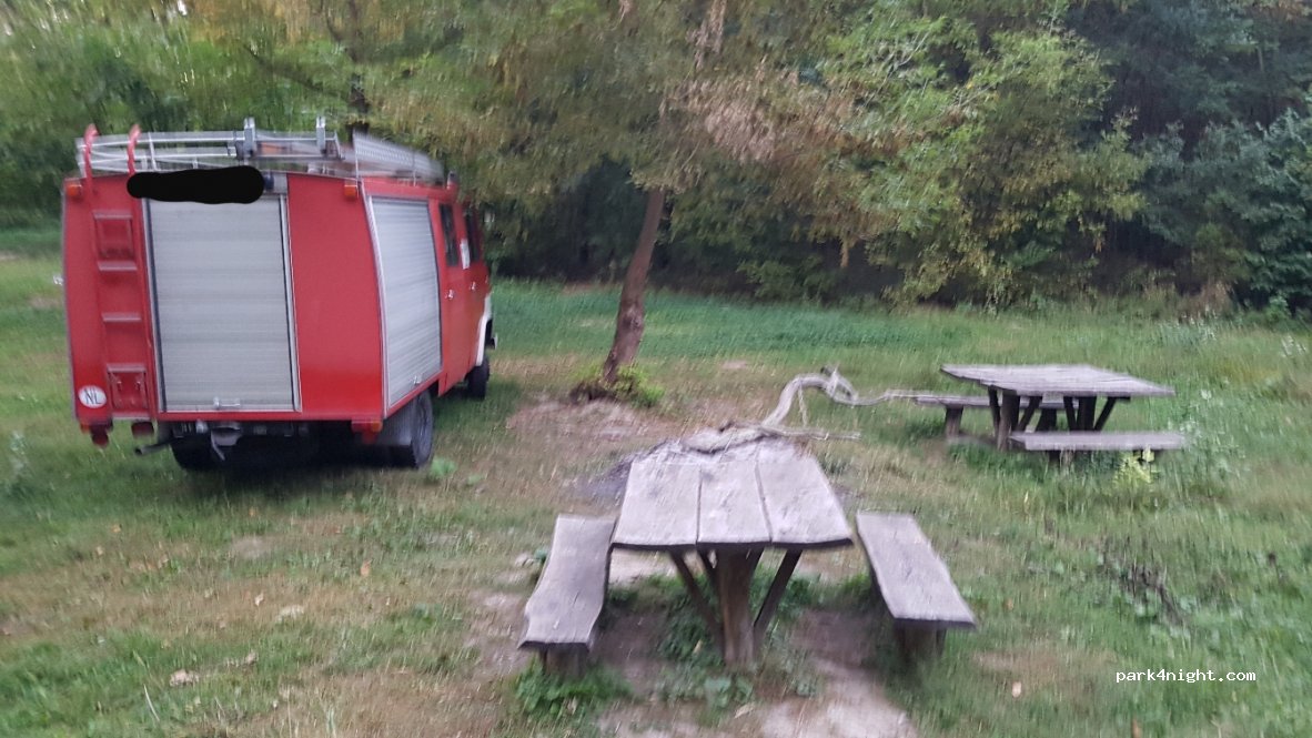(6500) Baja - 75 Bárka utca — foto