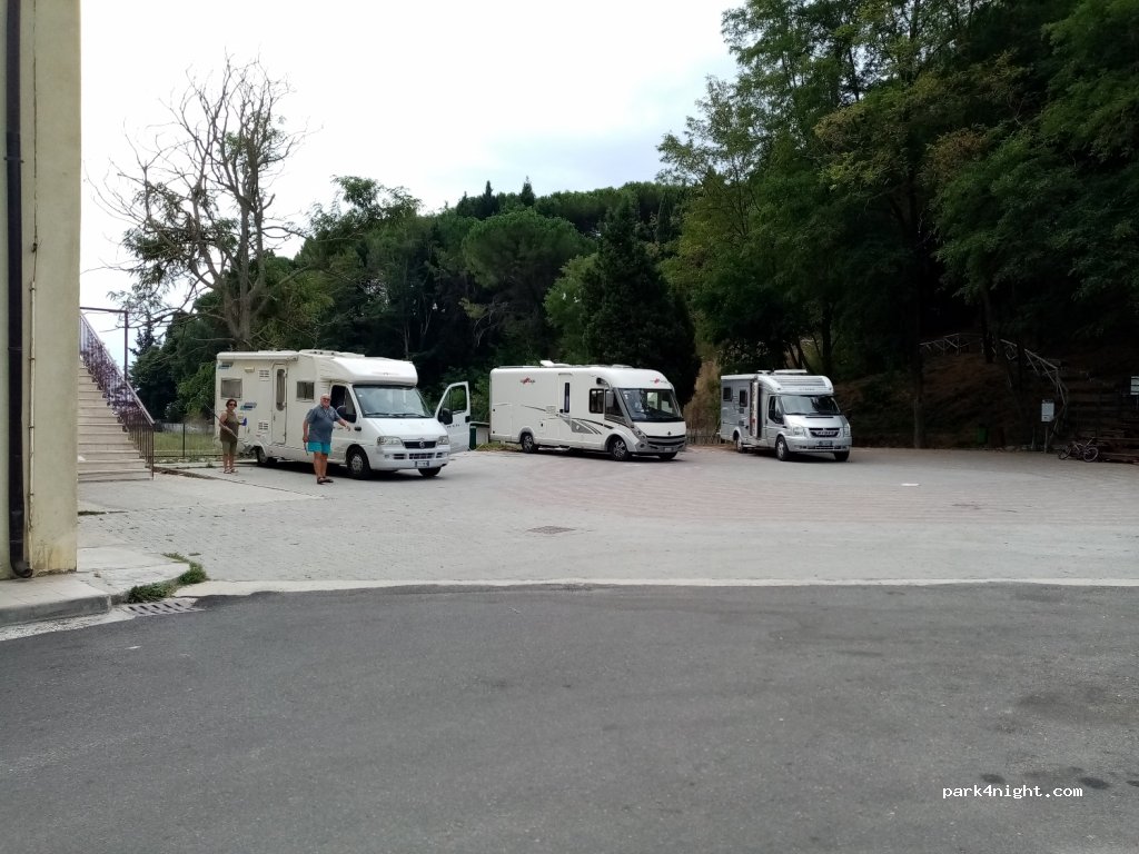 (88056) Tiriolo - 271 Via Magna Grecia — foto