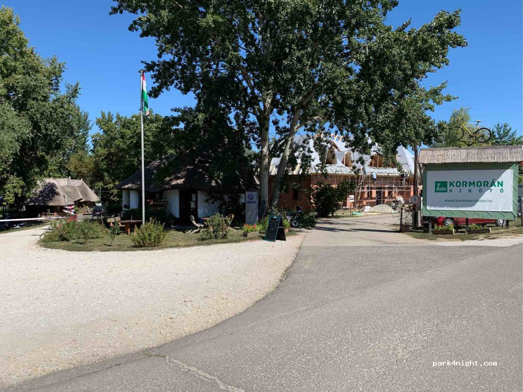 Camp de Kormoran — foto