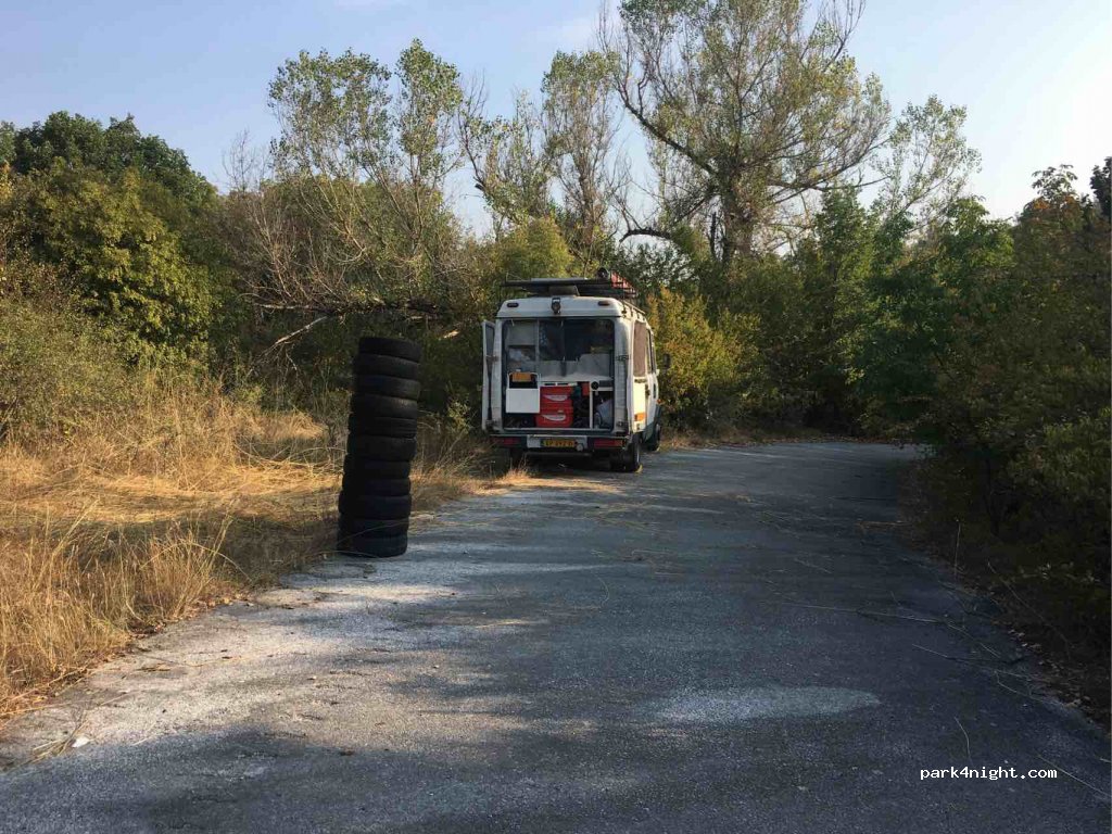 (570 17)  - Unnamed Road — foto