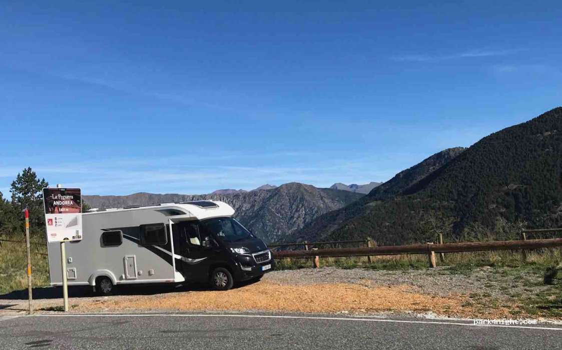 (AD600) Sant Julià de Lòria - Carretera de la Peguera — foto