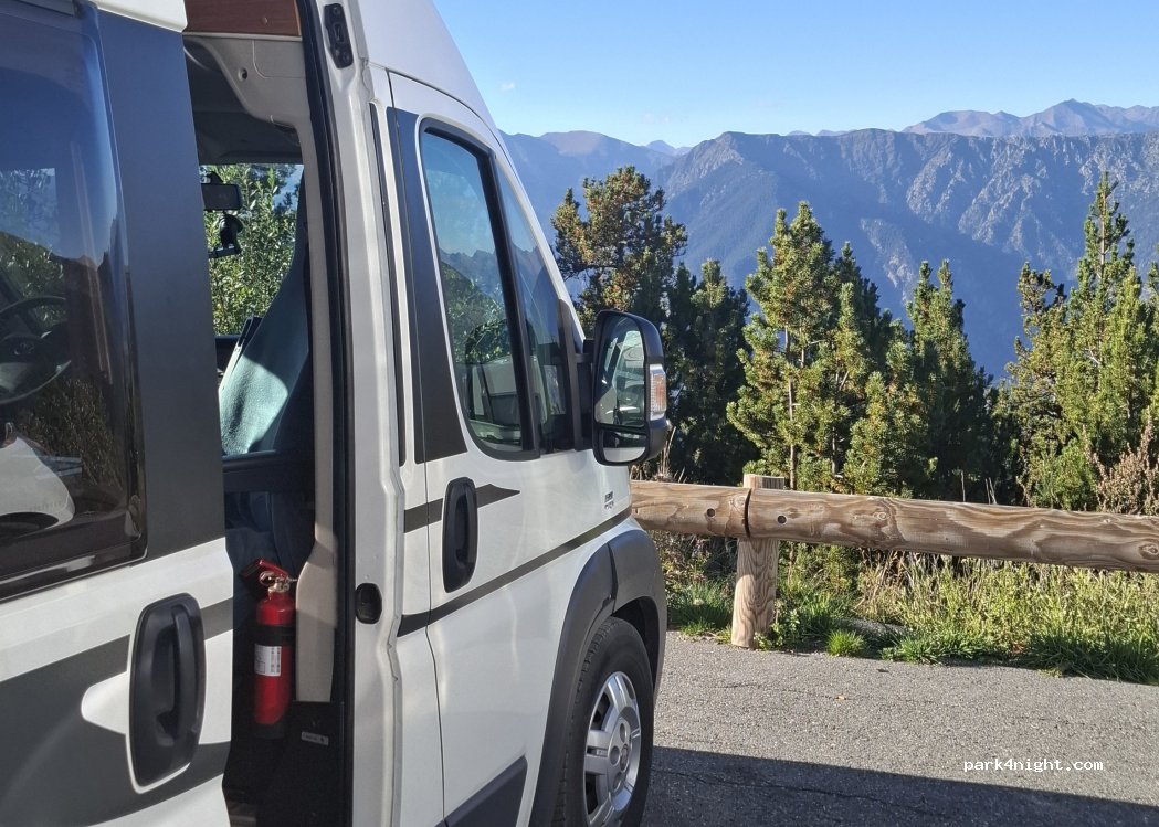 (AD600) Sant Julià de Lòria - Carretera de la Peguera — foto 5