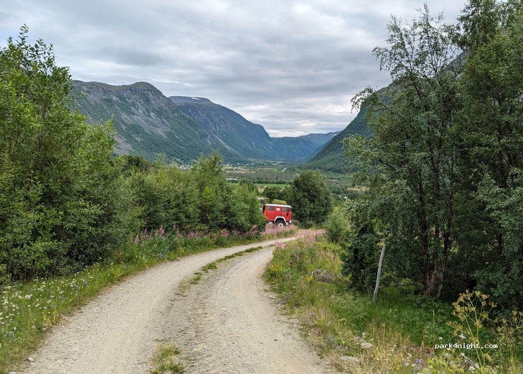 (9147)  - Unnamed Road — foto 3