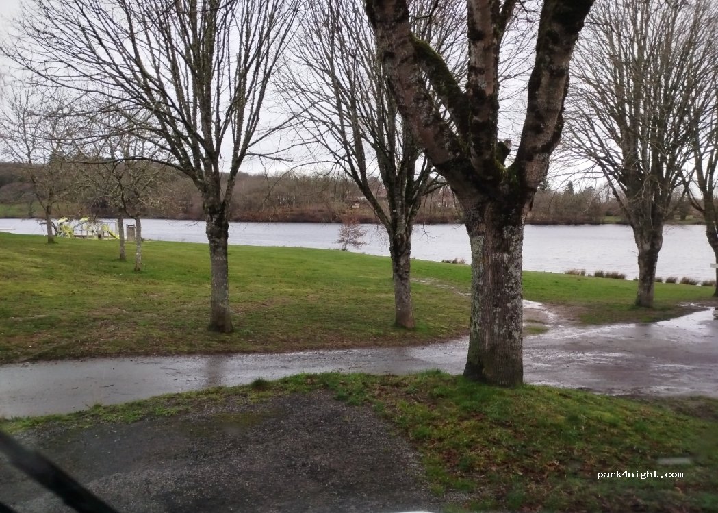 (87250) Bessines-sur-Gartempe - 2-6 Rue de la Lande — foto 2