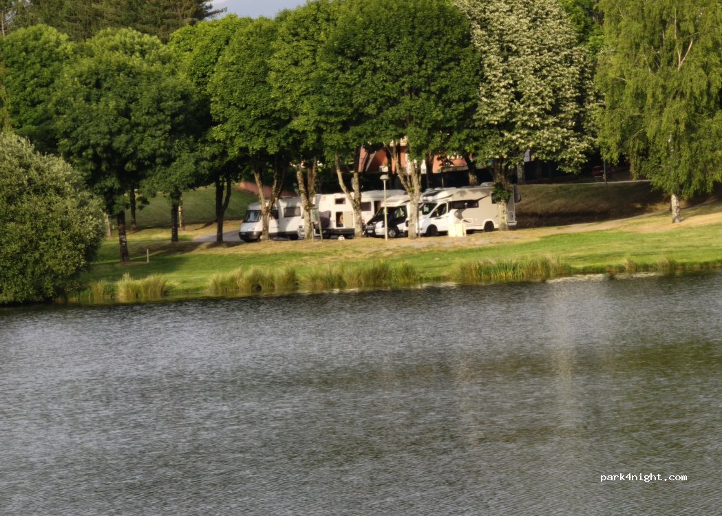 (87250) Bessines-sur-Gartempe - 2-6 Rue de la Lande — foto 4