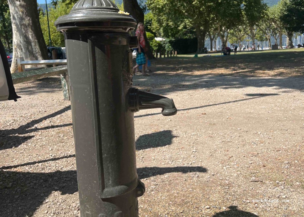 (73100) Aix-les-Bains - 250 Avenue du Grand Port — foto