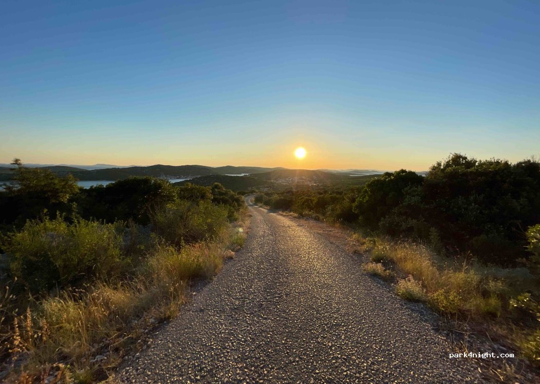 (22240) Tisno - Unnamed Road — foto 3