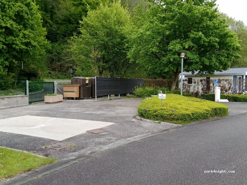 Camping Le Clos des Charmilles — foto 2