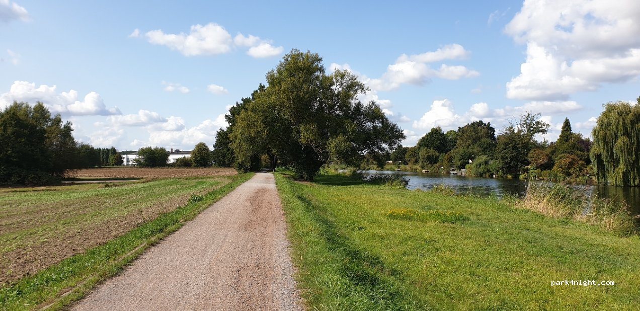 (32549) Bad Oeynhausen - 46 Kanutenweg — foto