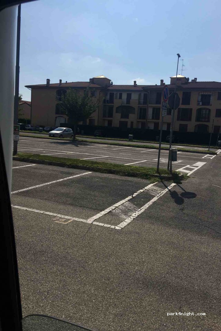 (27022) Casorate Primo - 10 Corso Europa Unita — foto