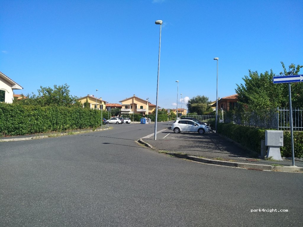 (57014) Collesalvetti - 123 Via delle Colombaie — foto 2