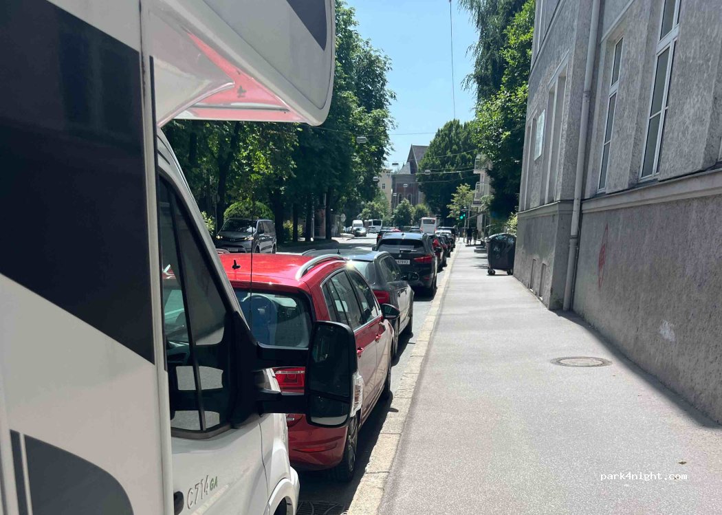 (5020) Salzburg - 33 Schwarzstraße — foto