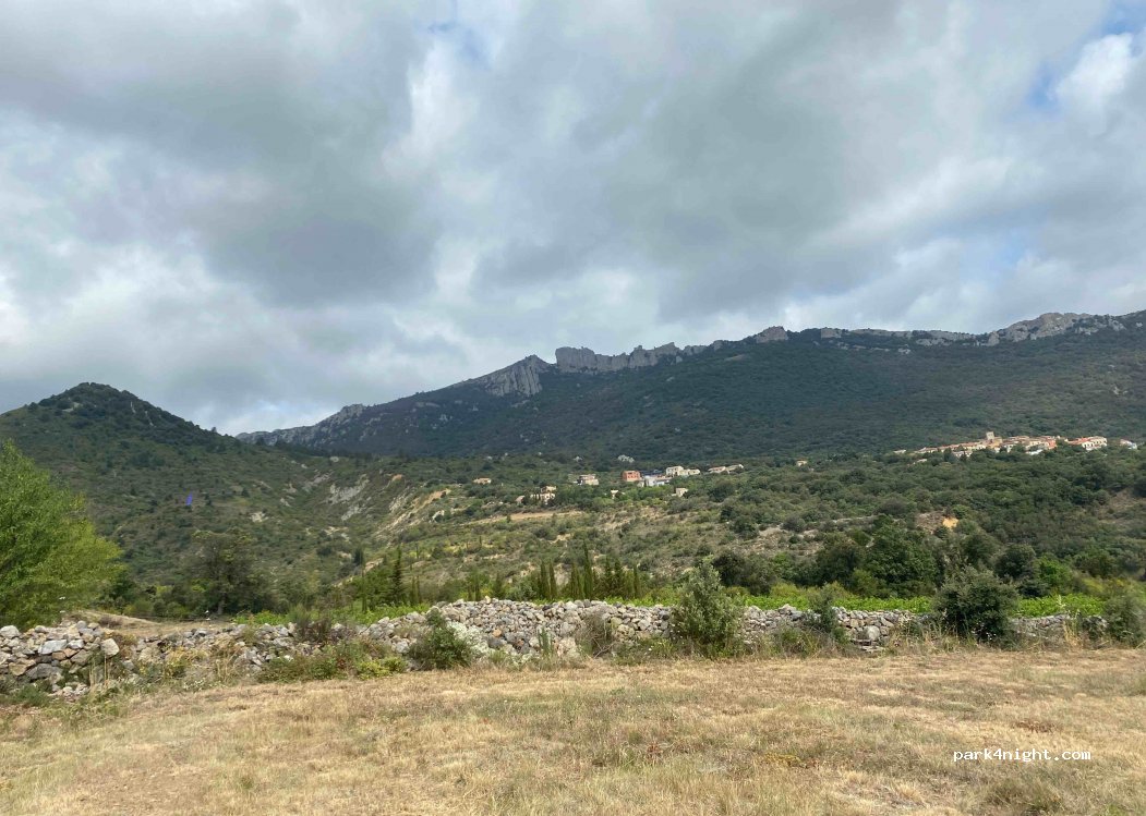 (11350) Duilhac-sous-Peyrepertuse - D14 — foto 2