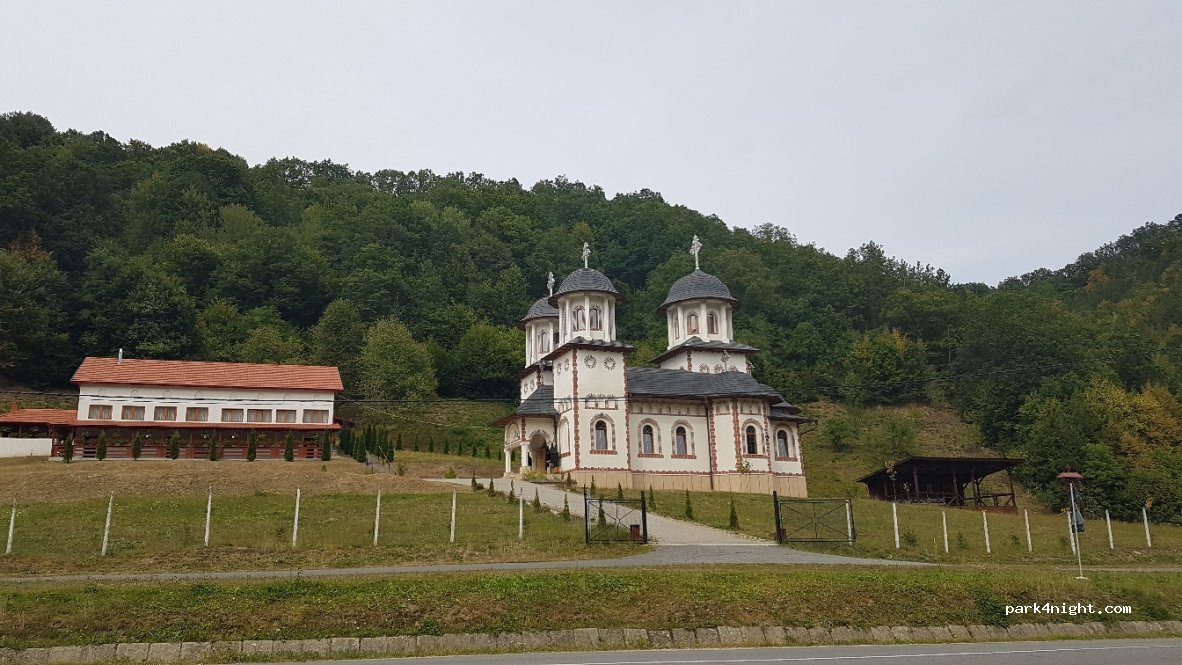() Băișoara - DJ107R — foto 2