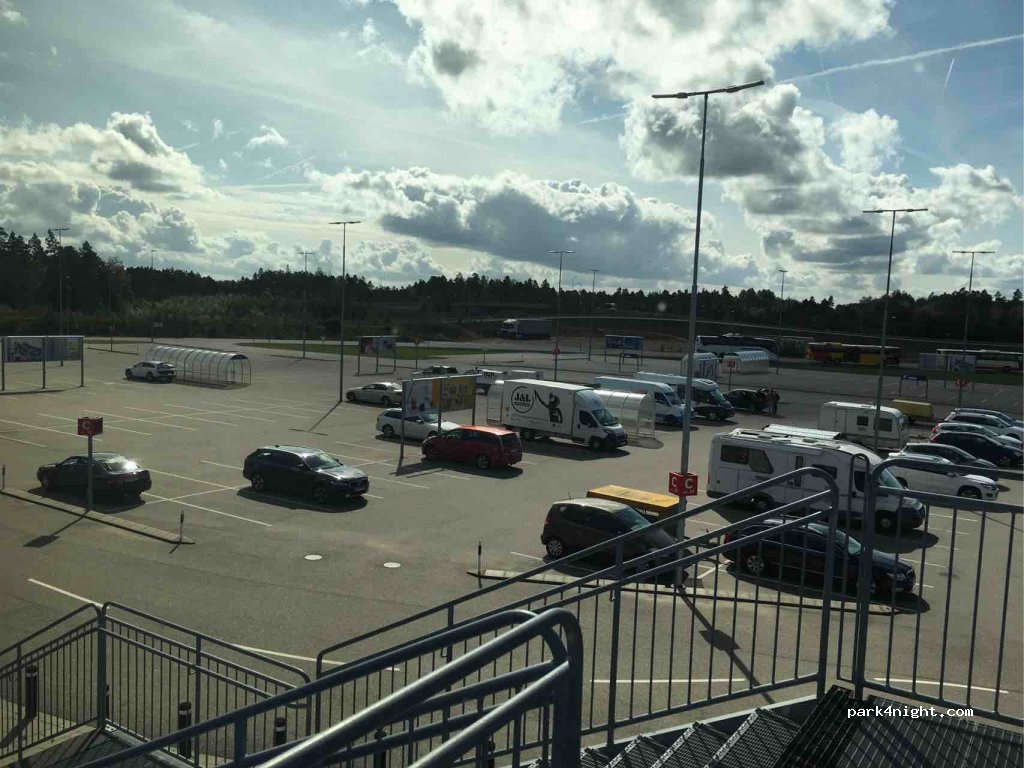 (343 33) Älmhult - 4 Handelsvägen — foto