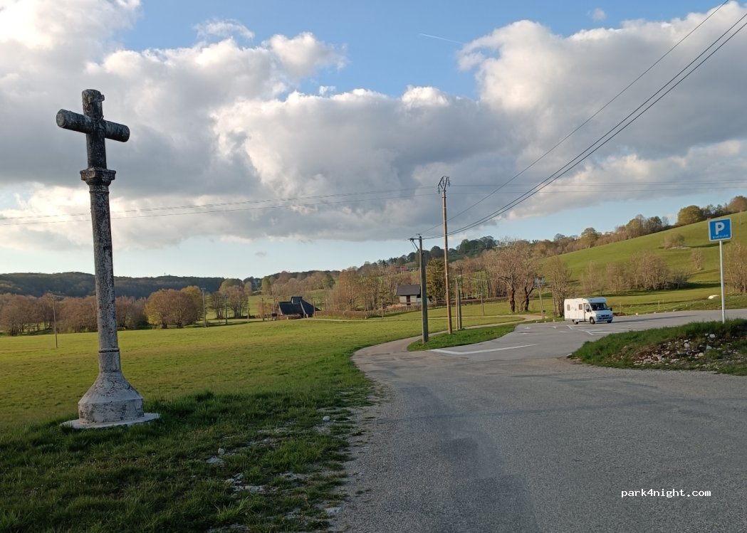 (01260) Hotonnes - Les Plans — foto 3