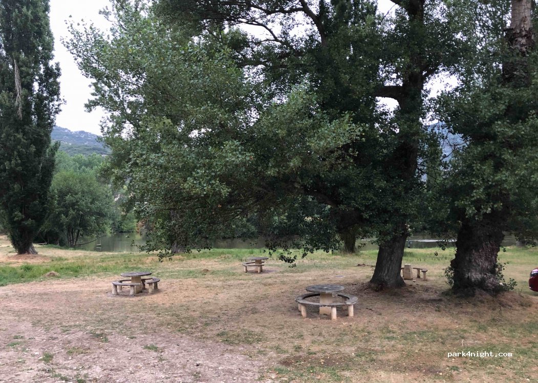 (09559) Burgos - Lugar Puente Arenas, 45 — foto