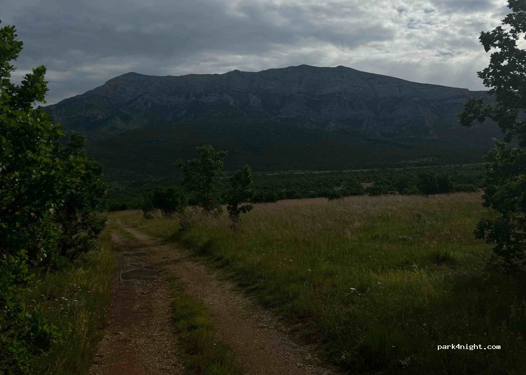 (22310) Kijevo - Unnamed Road — foto 3
