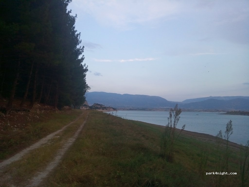 (501 00)  - Unnamed Road — foto