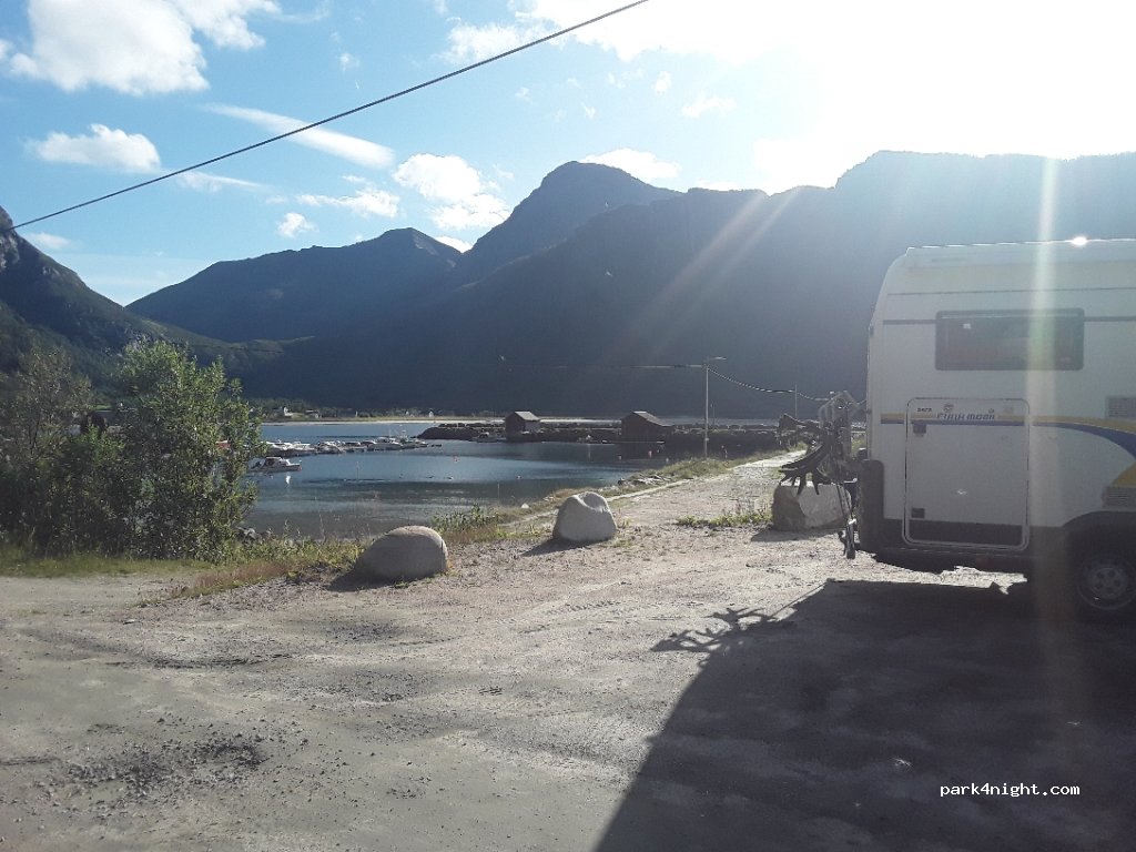 (8145) Storvik - 8 Sekundær Fylkesveg 471 — foto 3