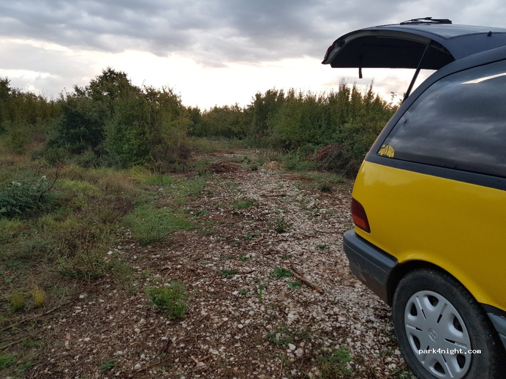 (52215) Gajana - Unnamed Road — foto 2