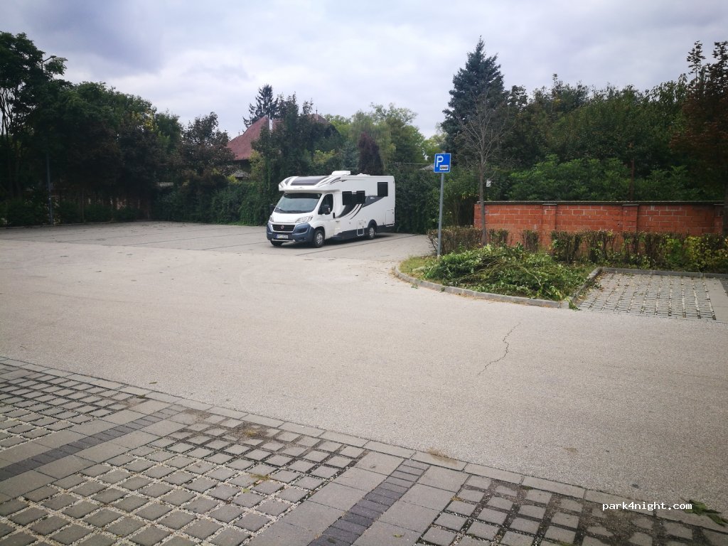 (6900) Makó - 3 Petőfi park — foto 3