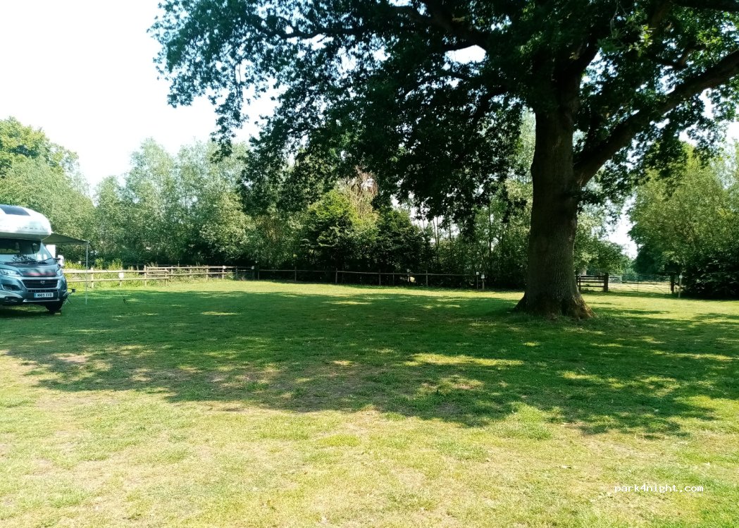 Belmont Hall Campsite — foto 4